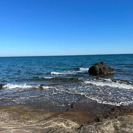 Front De Mer Avec Jacuzzi & Clim